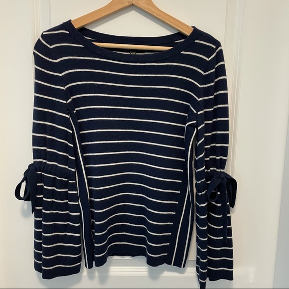 Banana Republic Women Merino Wool Sweater - Picture 1 of 5